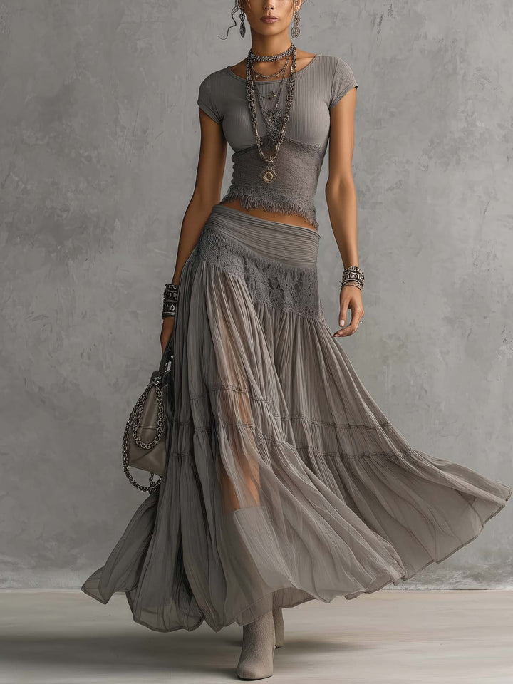 Olimpia | Completo Grigio con Top in Pizzo Trasparente e Gonna Maxi Plissé