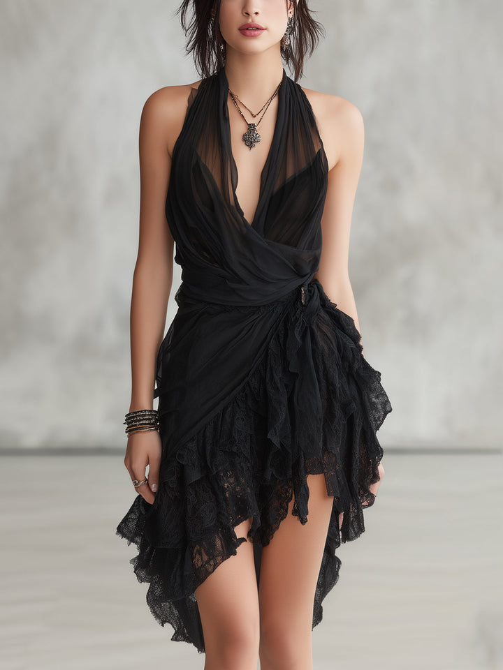 Aurelia | Mini Abito Nero con Collo Halter in Pizzo e Volant