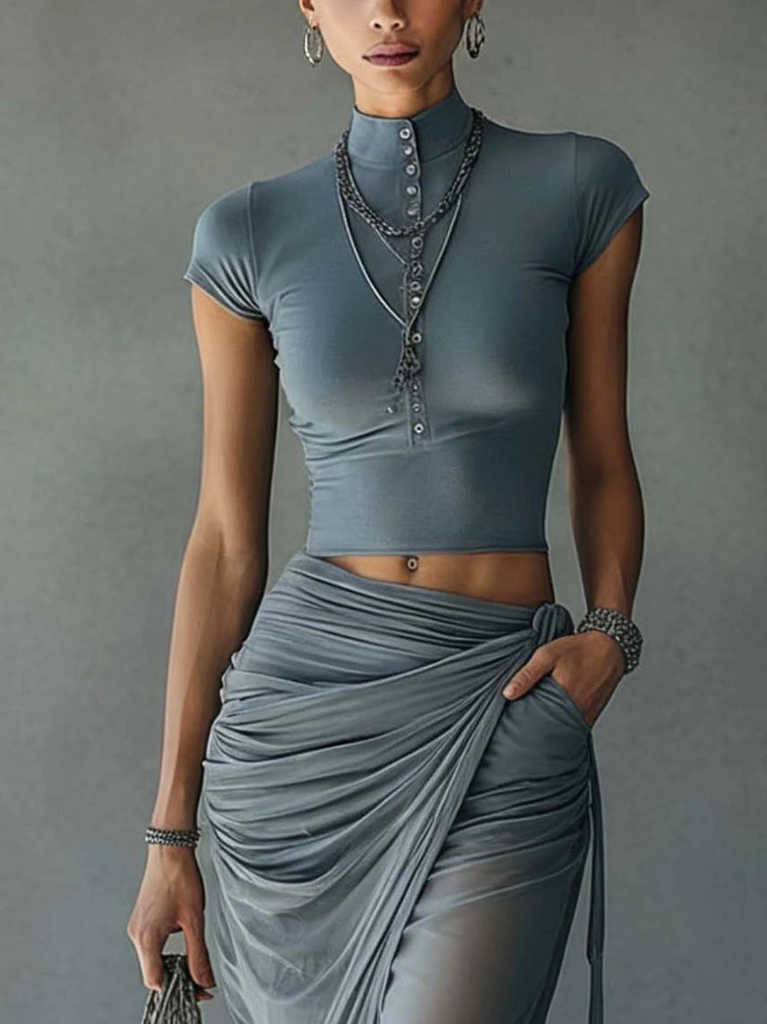 Ida | Completo Blu con T-Shirt Corta e Gonna Drappeggiata in Rete Trasparente