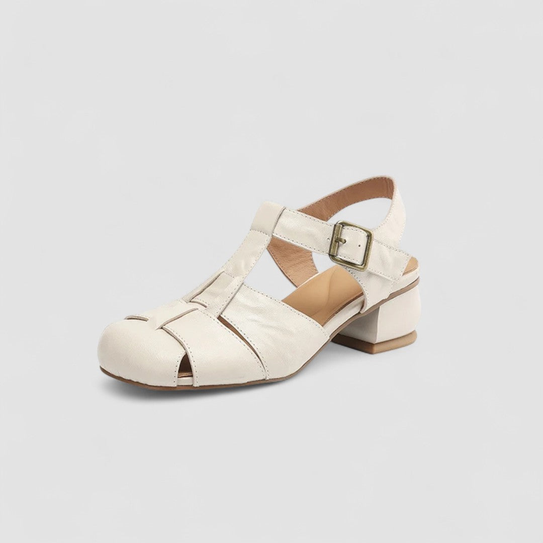 Sandrina | Mary Jane Traforate