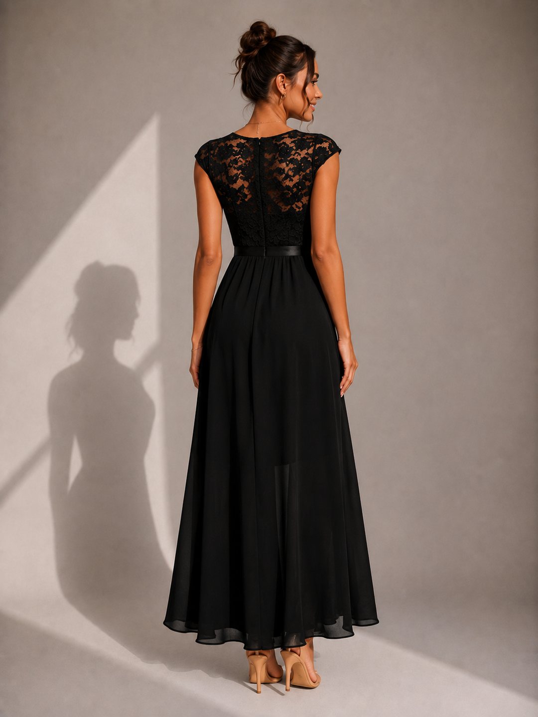 Beatrice | Abito Maxi da Cocktail in Pizzo Aggraziato