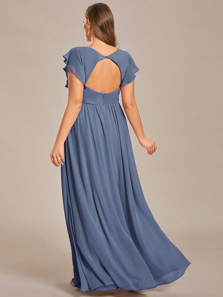 Liliana | Abito da damigella in chiffon con maniche plissettate e scollatura sul retro