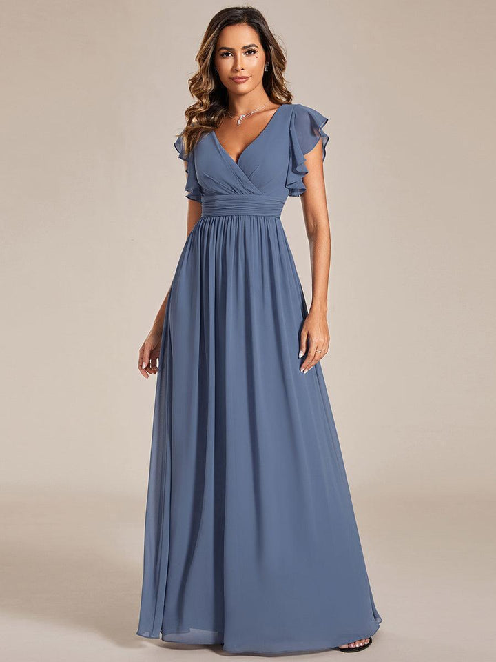 Liliana | Abito da damigella in chiffon con maniche plissettate e scollatura sul retro