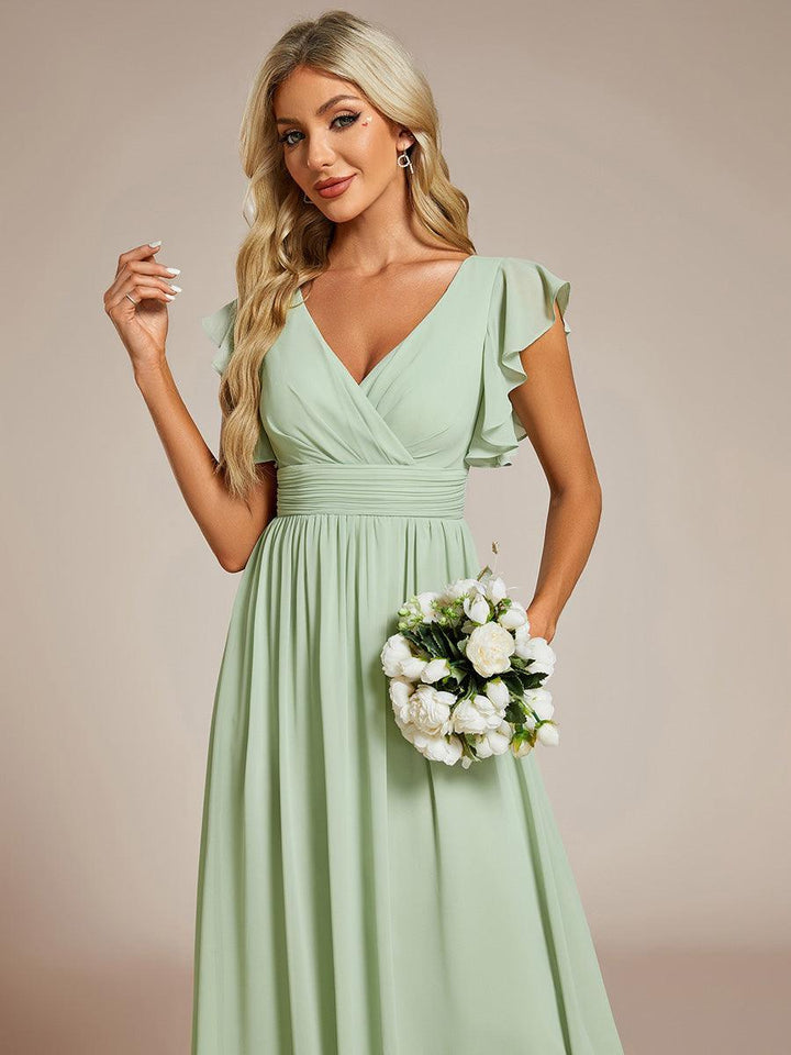Liliana | Abito da damigella in chiffon con maniche plissettate e scollatura sul retro
