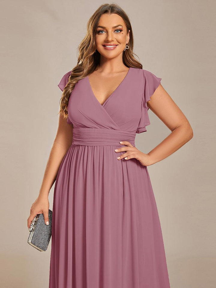 Liliana | Abito da damigella in chiffon con maniche plissettate e scollatura sul retro