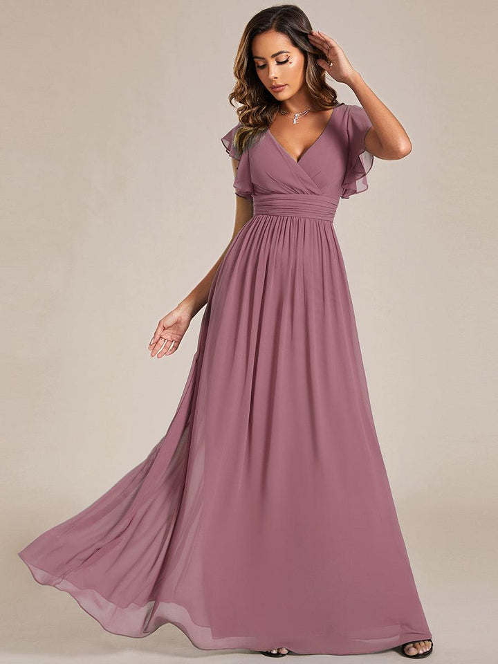 Liliana | Abito da damigella in chiffon con maniche plissettate e scollatura sul retro