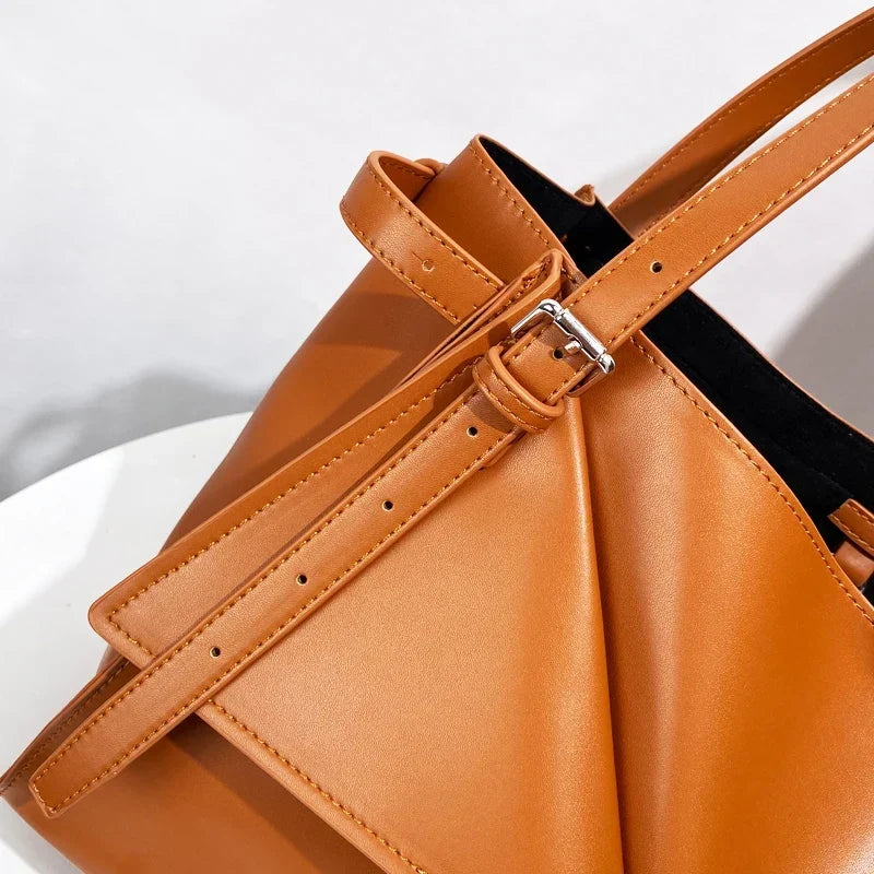 Nantucket | Leather Tote Bag