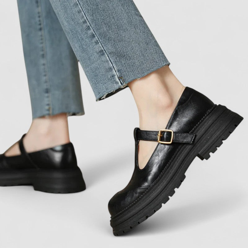 Cloe | Scarpe con Suola Dentata