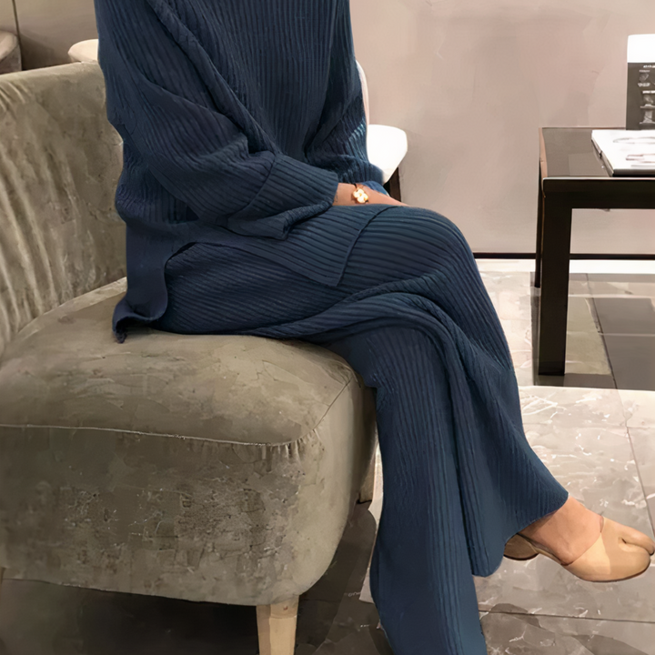 Samantha | Completo in Maglia con Maglione e Pantaloni