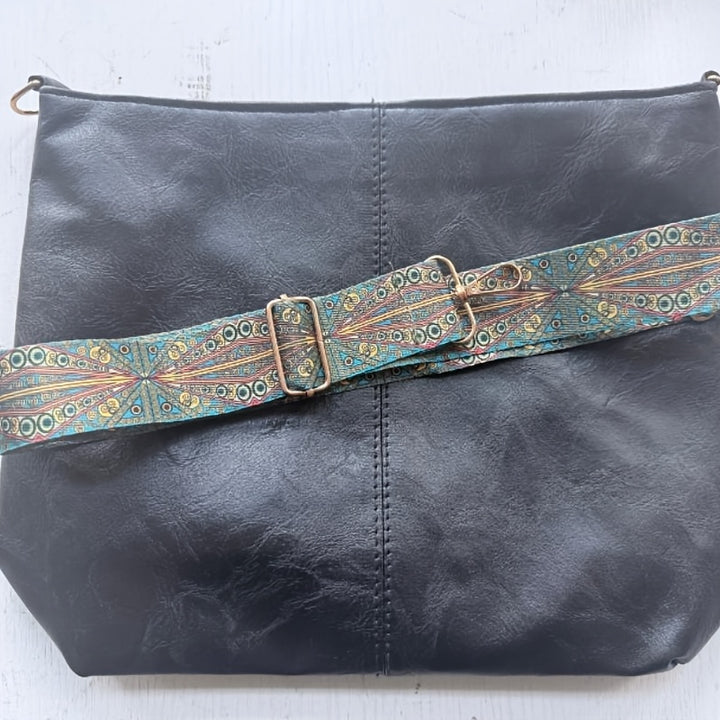 Serena | Borsa a Tracolla Grande Capacità in Stile Etnico, Borsa Vintage con Banda Larga, Borsa Pratica da Tutti i Giorni Multiuso Grande Capacità, Adatta per il Tempo Libero e i Viaggi