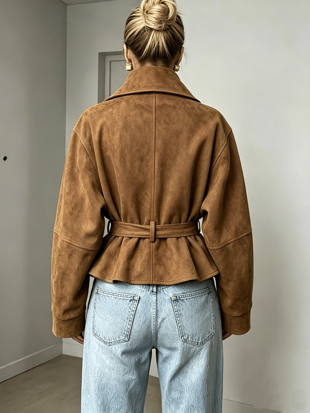 Perpetua | Giacca con cintura e collo a revers