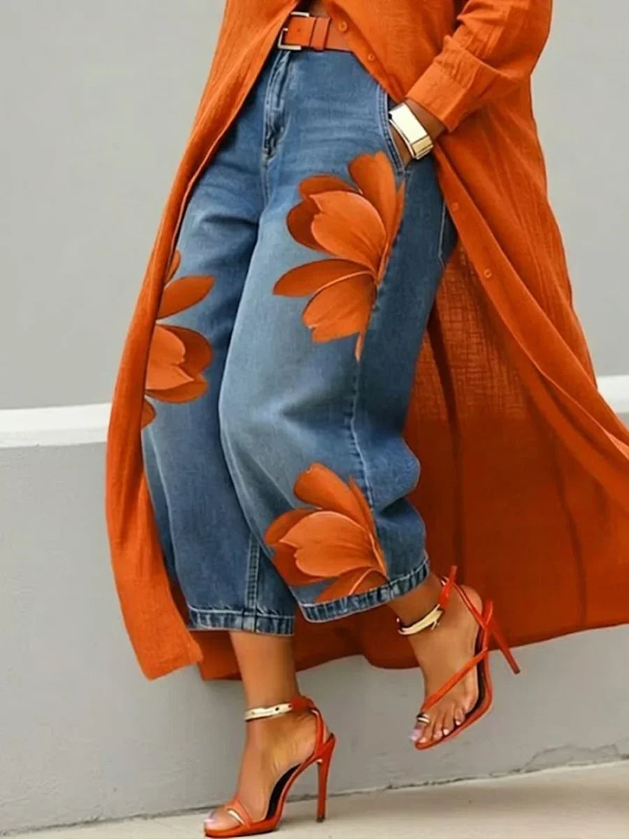 Vittorina | Completo con camicia e jeans a fiori