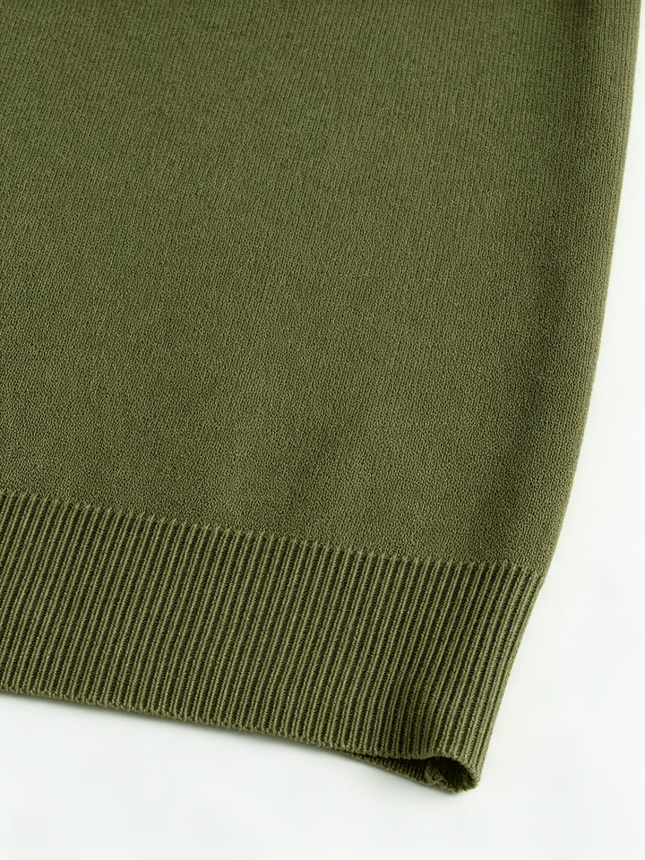 Alessia | Cardigan Verde Militare con Cappuccio e Chiusura a Bottoni